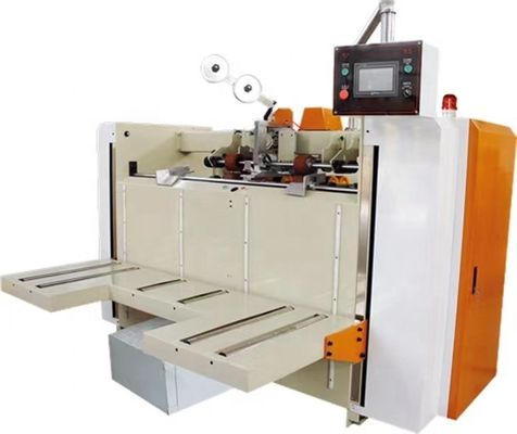 Machine à coudre automatique pour le fonctionnement semi-automatique des cartons ondulés