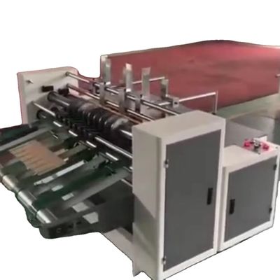 Machines à assembler des panneaux ondulés semi-automatiques
