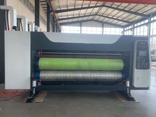 Machine à découper à la matrice pour boîtes de carton à imprimer en quatre couleurs entièrement automatique