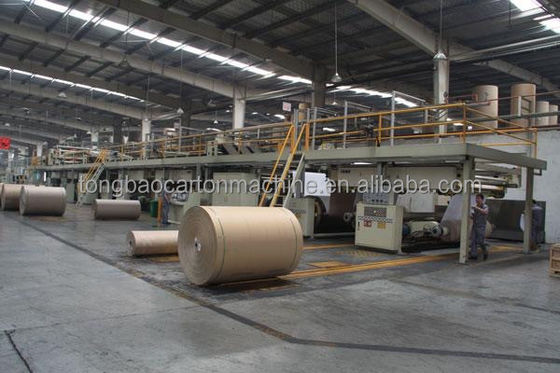 Cartons Type d'emballage Carton ondulé Équipement de fabrication 3/5/7 Ligne de production de couche