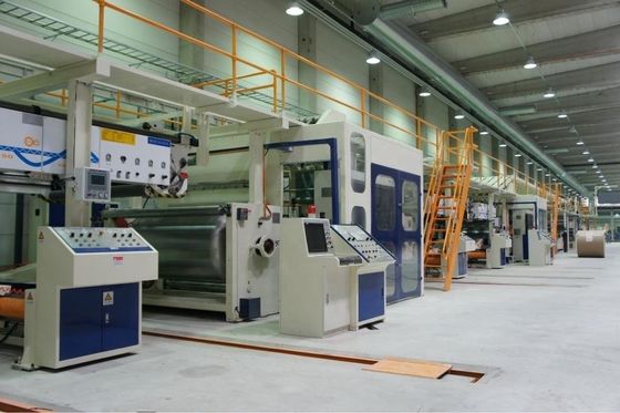 380 V 3 Ply carton ondulé boîte de fabrication machine ligne de production automatique pour l'emballage