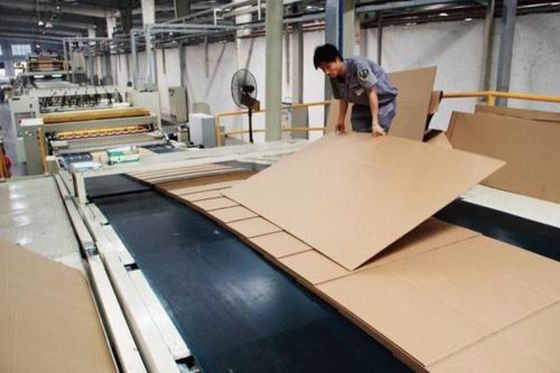 380 V 3 Ply carton ondulé boîte de fabrication machine ligne de production automatique pour l'emballage