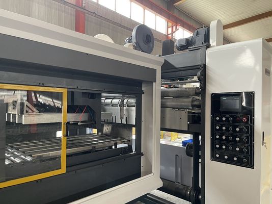Ligne de liaison de machines à carton entièrement automatique pour l'impression de carton 1500 mm 60000 KG
