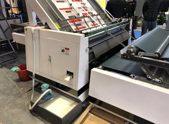 Machine de laminage automatique à flûte de 400 mm polyvalente pour diverses applications