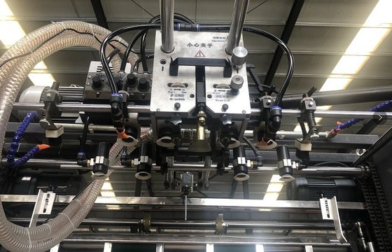 Machine de laminage automatique à flûte de 400 mm polyvalente pour diverses applications