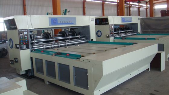 Machine de fabrication de boîtes de carton RS4 machine à fente rotative pour emballage en carton ondulé