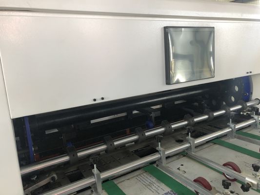 Machine de découpe et de creusement automatique à planche plate ondulée à 380 V