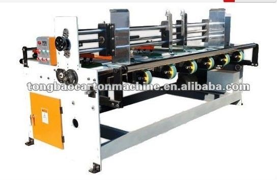 Machine de carton à alimentation automatique avancée pour les emballages précis
