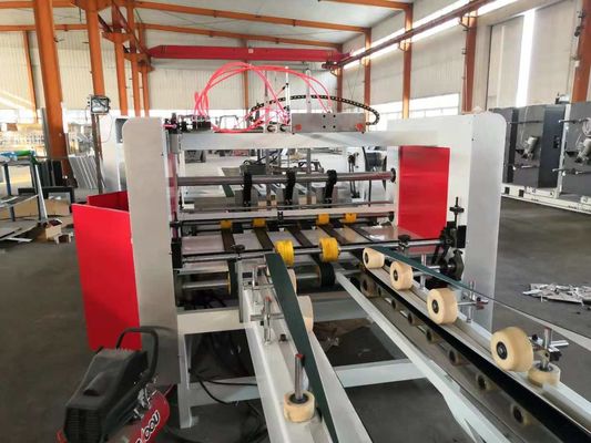Matériau d'emballage en bois Machine automatique de cartonnage pour la production en série