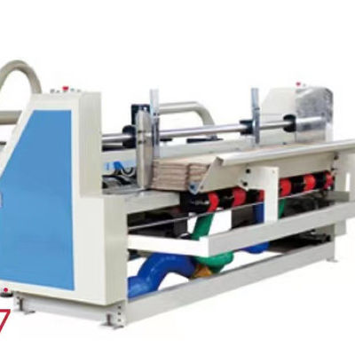 Machine à coller en carton ondulé semi-automatique pour la fabrication de boîtes de carton